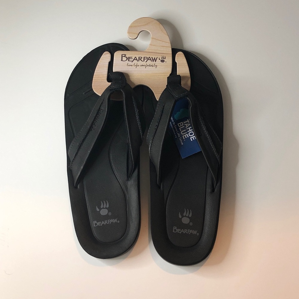 Men’s BearPaw flip flops